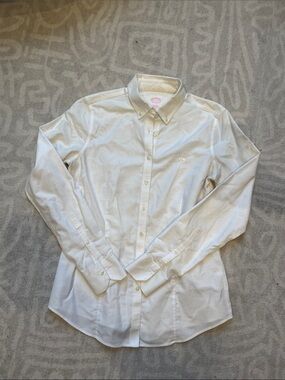 Brooks Brothers Classic White Button-Down Shirt
